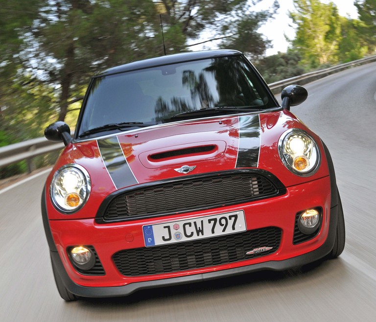 MINI John Cooper Works Clubman – front view 