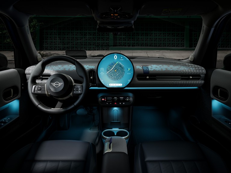 MINI Cooper 5-Door- customisation – personalisation - video
